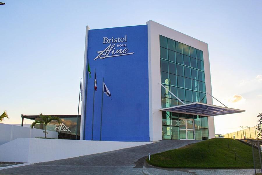 Bristol Aline Hotel Delmiro Gouveia Ngoại thất bức ảnh